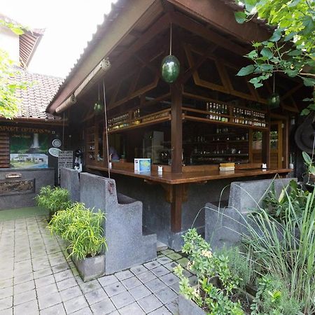 Ngeluwungan Boutique Hostel Canggu  Ngoại thất bức ảnh