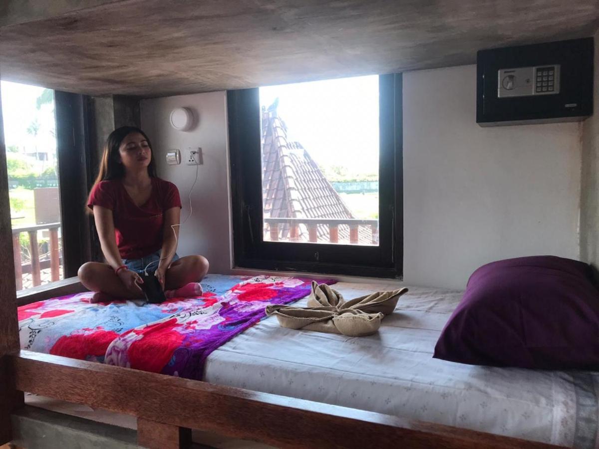 Ngeluwungan Boutique Hostel Canggu  Ngoại thất bức ảnh